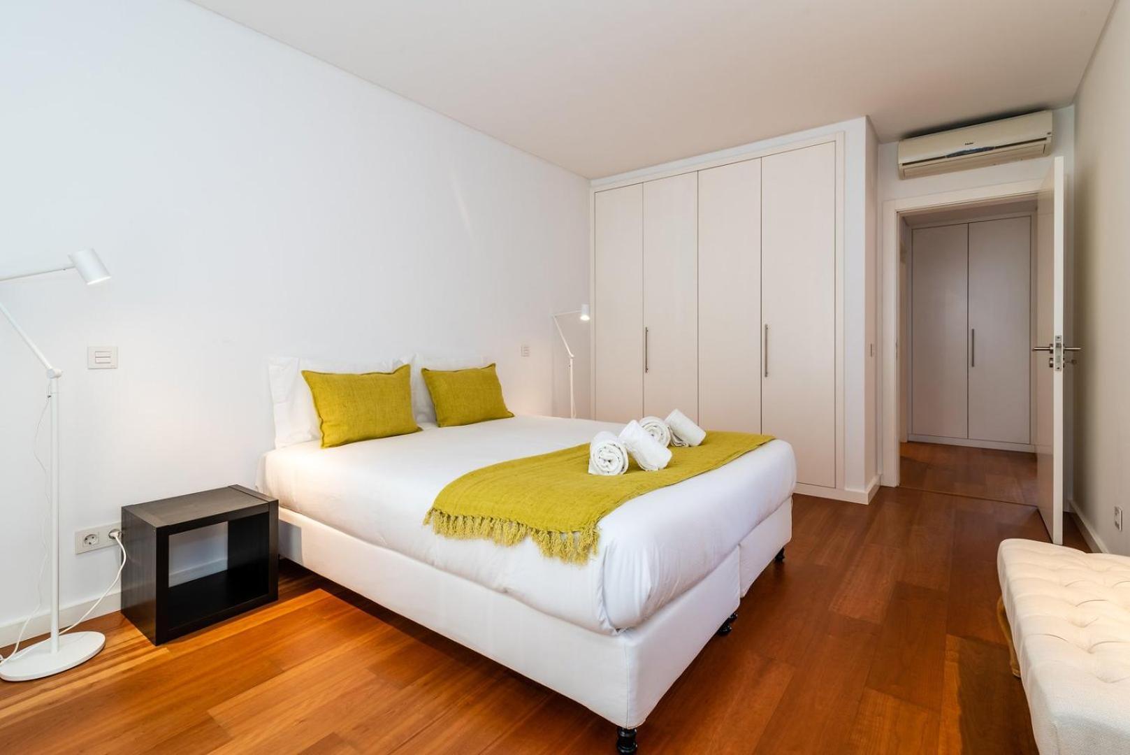 Apartmán Guestready - Alges Apt With Stunning Rooftop Pool Exteriér fotografie