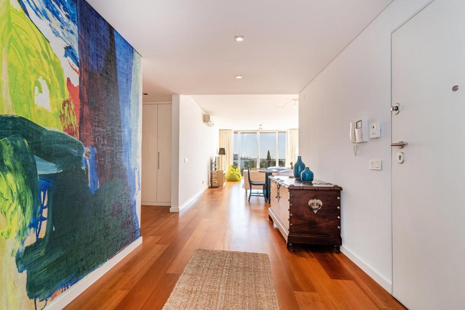 Apartmán Guestready - Alges Apt With Stunning Rooftop Pool Exteriér fotografie